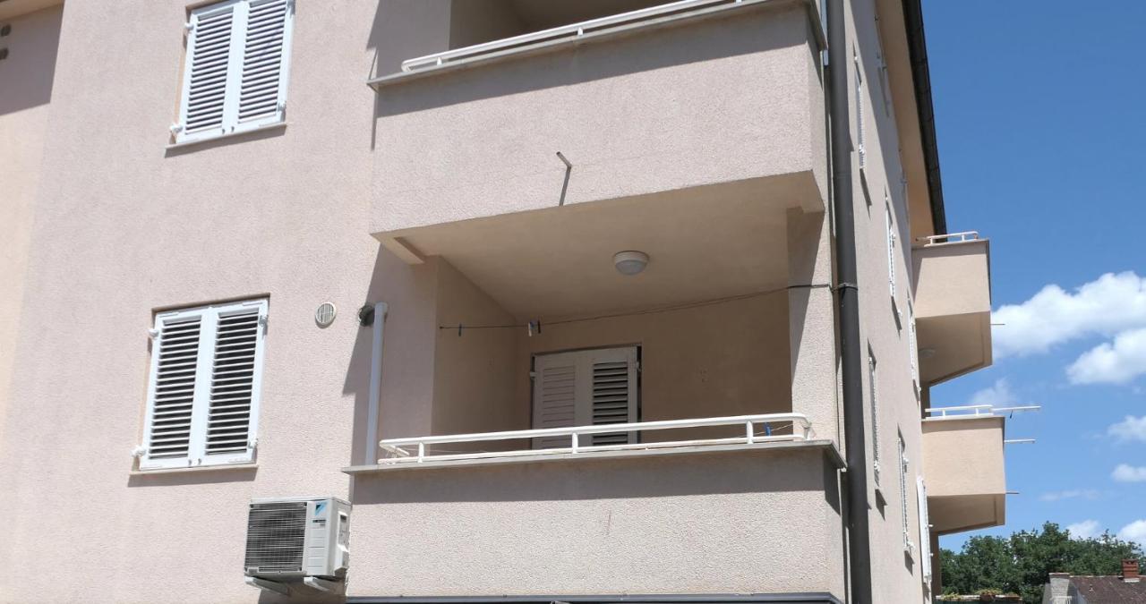 Apartment Leida 1 メドゥリン エクステリア 写真
